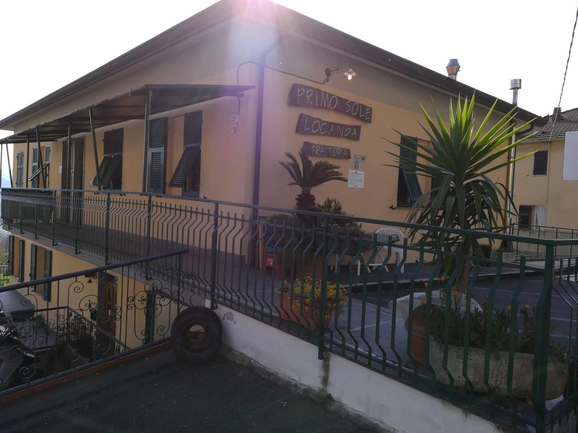 Locanda Primo Sole Leivi ภายนอก รูปภาพ