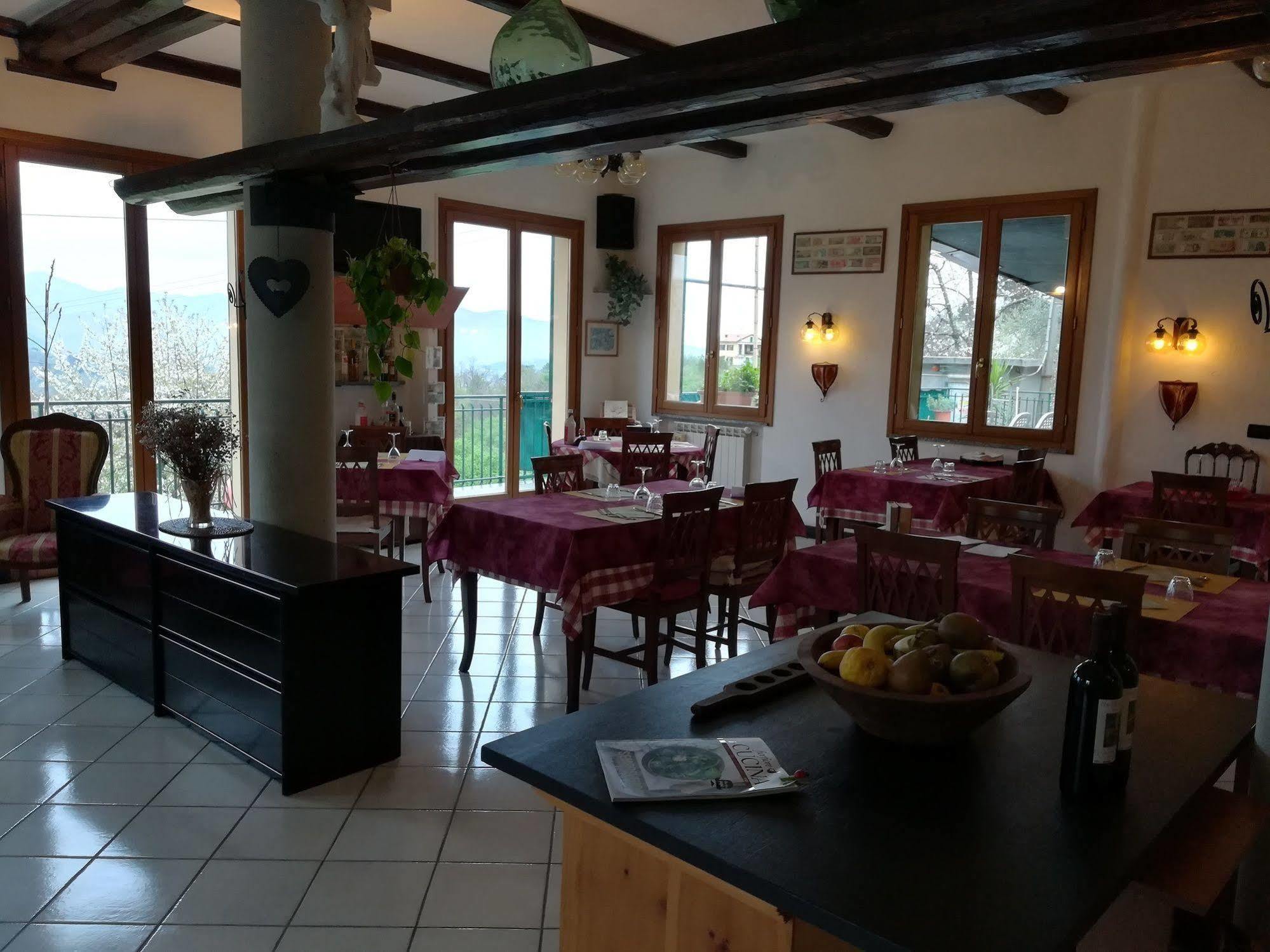 Locanda Primo Sole Leivi ภายนอก รูปภาพ